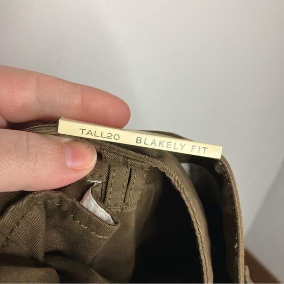 NWT Eddie Bauer Blakely fit pants brown size 20 tall - Picture 6 of 7